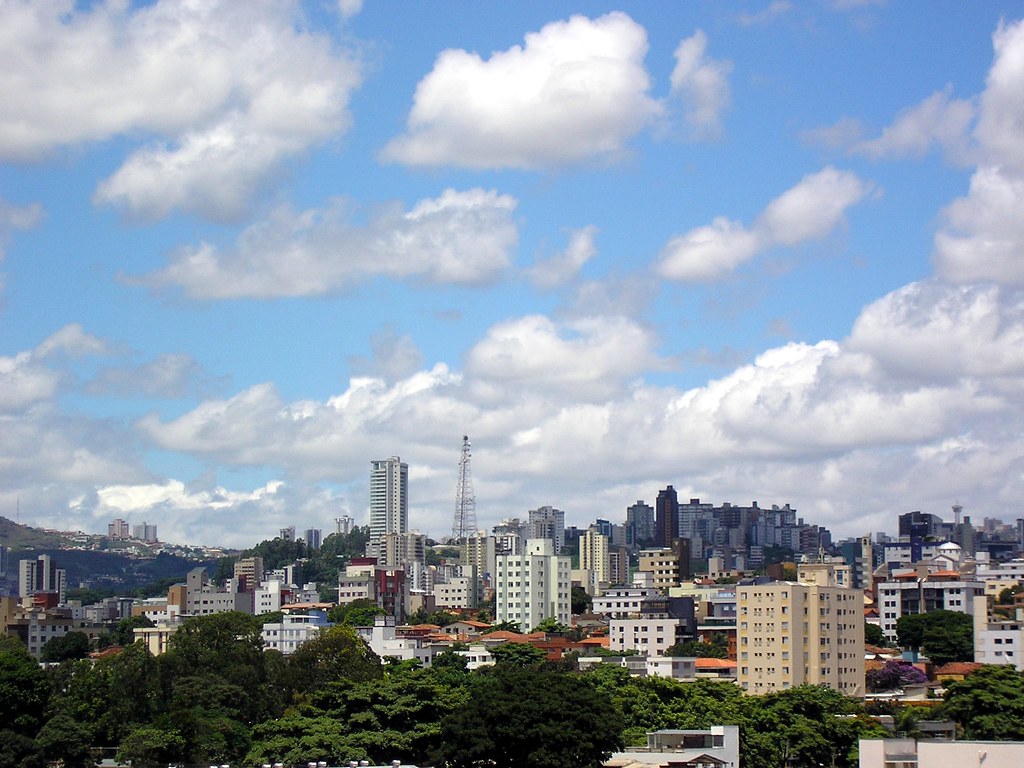 Skyline of Belo Horizonte. Attribution: <p style="font-size: 0.9rem;font-style: italic;"><a href="https://www.flickr.com/photos/96199312@N00/412925716">"Belo Horizonte 03-03-2007 002.jpg"</a><span>by <a href="https://www.flickr.com/photos/96199312@N00">tuliom</a></span> is licensed under <a href="https://creativecommons.org/licenses/by-nc/2.0/?ref=ccsearch&atype=html" style="margin-right: 5px;">CC BY-NC 2.0</a><a href="https://creativecommons.org/licenses/by-nc/2.0/?ref=ccsearch&atype=html" target="_blank" rel="noopener noreferrer" style="display: inline-block;white-space: none;opacity: .7;margin-top: 2px;margin-left: 3px;height: 22px !important;"><img style="height: inherit;margin-right: 3px;display: inline-block;" src="https://search.creativecommons.org/static/img/cc_icon.svg" /><img style="height: inherit;margin-right: 3px;display: inline-block;" src="https://search.creativecommons.org/static/img/cc-by_icon.svg" /><img style="height: inherit;margin-right: 3px;display: inline-block;" src="https://search.creativecommons.org/static/img/cc-nc_icon.svg" /></a></p>
